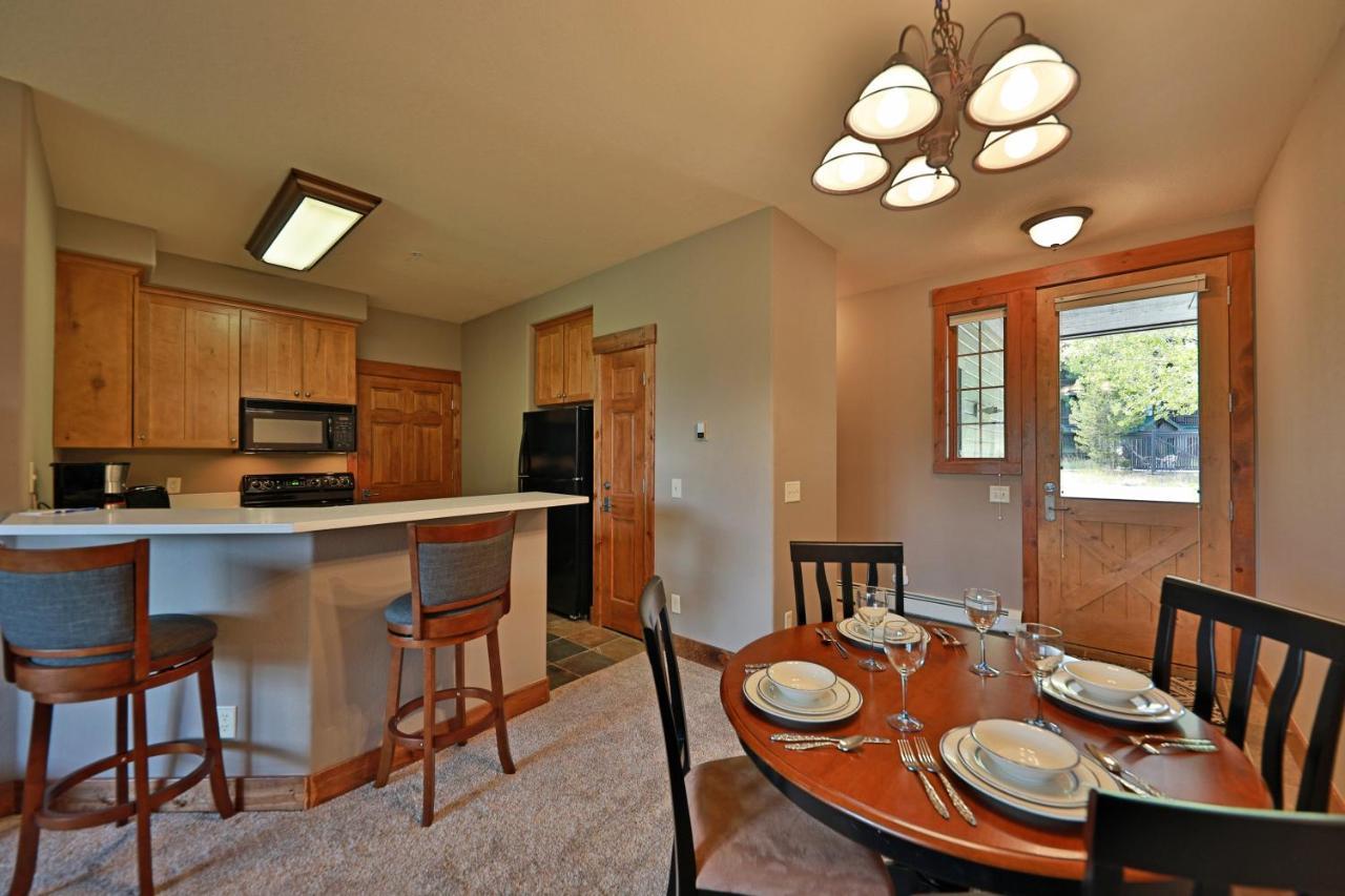Kicking Horse Lodges 3-202 Granby Bagian luar foto